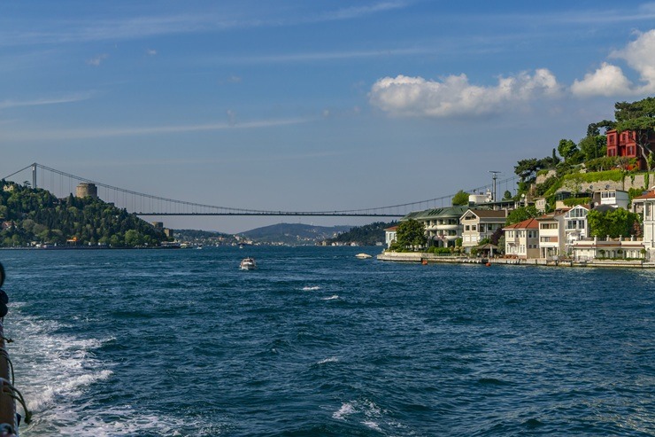 Pavasaris iekrāso Stambulu košās krāsās 389256