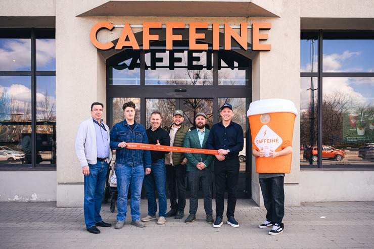 Darbu sākusi pirmā «Caffeine» kafejnīca Jelgavā 389819