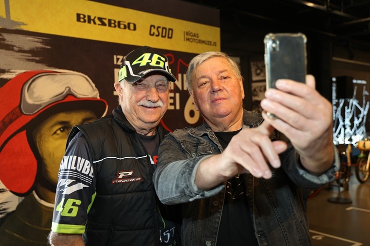 Rīgas Motormuzejā atklāta īpaša izstāde, kas veltīta Biķernieku trases 60 gadu jubilejai 390153