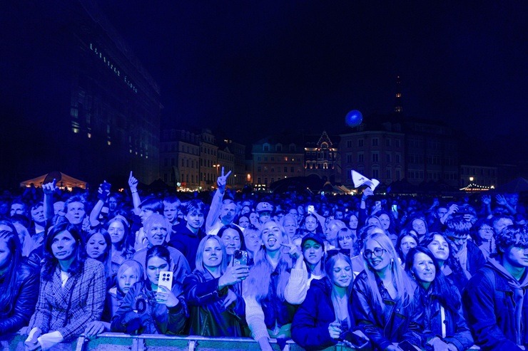 Vecrīgas festivāls pulcē tūkstošus un ieskandina sezonas sākumu 390223