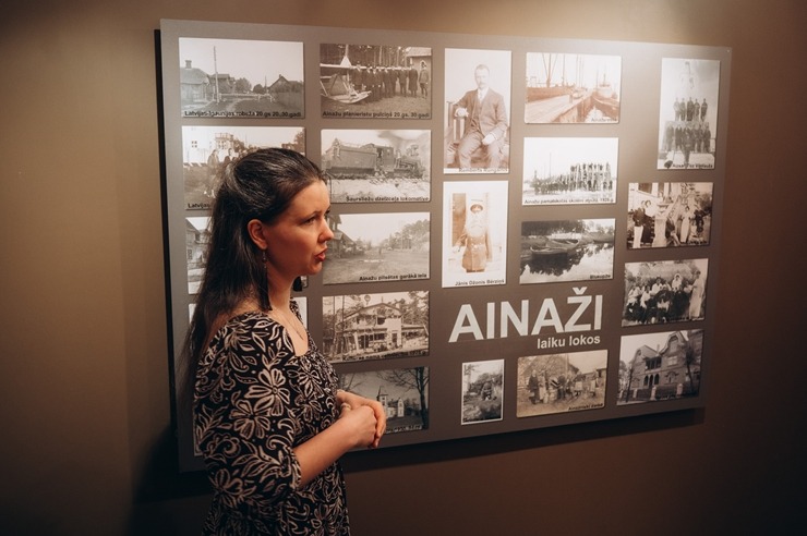 Gids Jānis Zariņš piedāvā izzinošu pārgājienu «Ainažiem–100». Foto: Lauma Dūmiņa (Foto feja) 391494