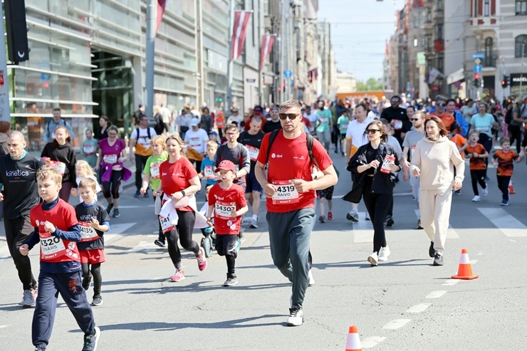 «Rimi Rīgas maratons» pulcē skrējējus no visas pasaules 391584