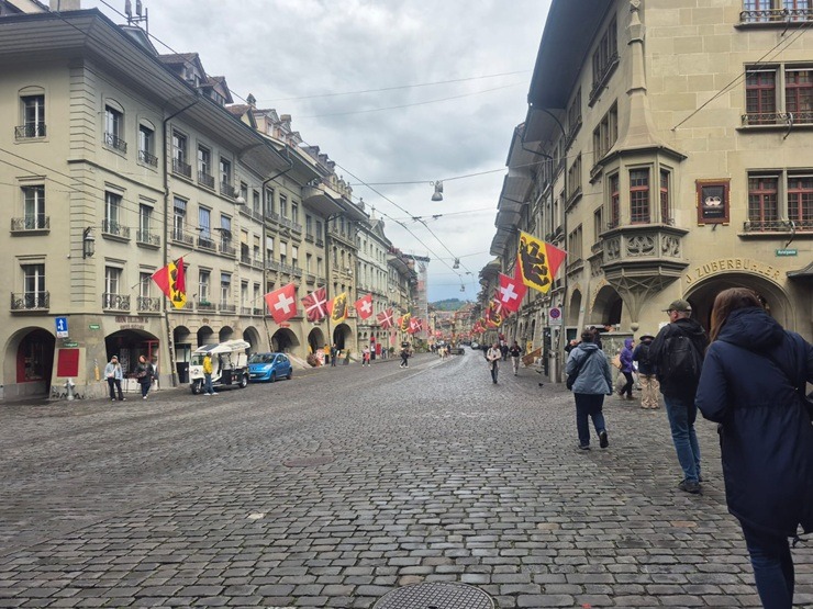 Travelnews.lv izbauda pēcpusdienu Šveices galvaspilsētā Bernē 392143