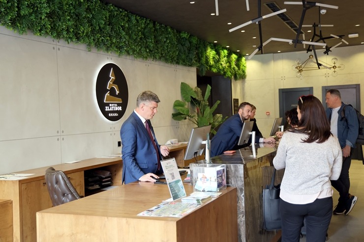 Sadarbībā ar «airBaltic» iepazīstam un nakšņojam jaukā Serbijas viesnīcā «Hotel Zlatibor» 393007