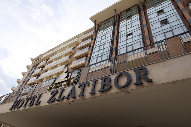 Sadarbībā ar «airBaltic» izbaudām Serbijas viesnīcas «Hotel Zlatibor» pusdienu un brokastu piedāvājumu 393073