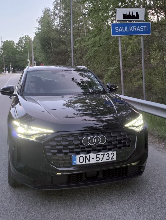 Sadarbībā ar «Sixt Latvia» un «Audi Q5» (no 44 eiro dienā) dodamies skatīt Saulkrastu saulrietu 394150