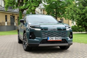 Sadarbībā ar «SIXT Latvia» un «Toyota RAV4» (no 30 eiro dienā) ceļojam uz Skrundas muižu Kuldīgas novadā 1