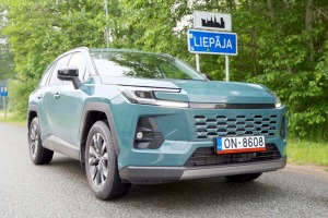 Sadarbībā ar «SIXT Latvia» un «Toyota RAV4» (no 30 eiro dienā) apceļojam Latviju 16