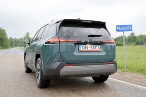 Sadarbībā ar «SIXT Latvia» un «Toyota RAV4» (no 30 eiro dienā) apceļojam Latviju 20