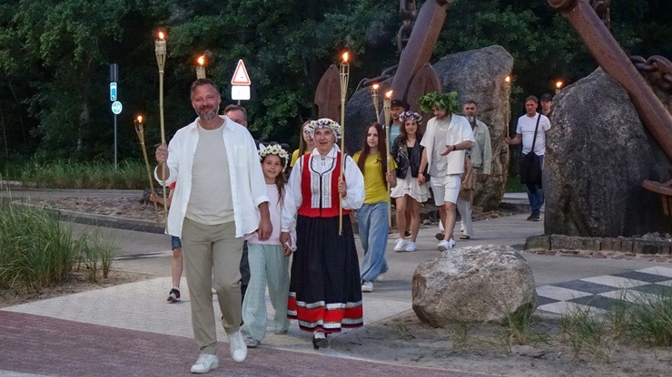 Ventspilī ar aizraujošiem pasākumiem ielīgo vasaras saulgriežus 394587