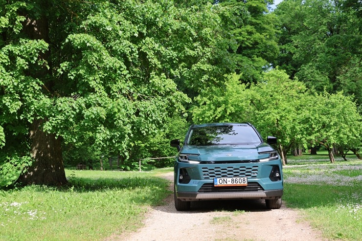 Sadarbībā ar «SIXT Latvia» un «Toyota RAV4» (no 30 eiro dienā) ceļojam Latvijas vasarā 394774