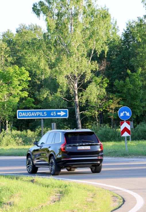 Sadarbībā ar «SIXT Latvia» un «Volvo XC90» (no 55 eiro dienā) apceļojam Latgali 394884