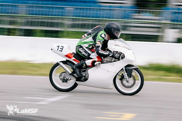 Somu motosportisti labo Biķernieku trases rekordu 394909