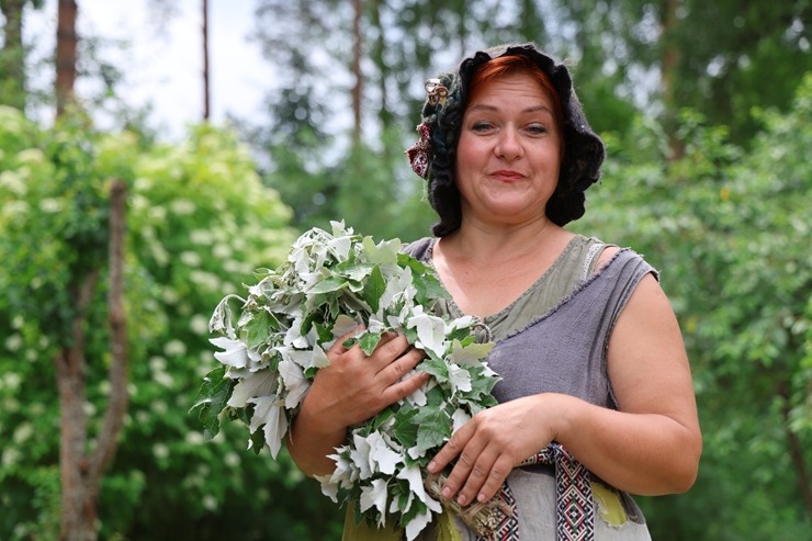 Latvju pirts un spa asociācija Baldones «Mežapuķu» pirtī rīko karstas mediju dienas. Foto: sadarbībā ar Europcar Latvia 395132