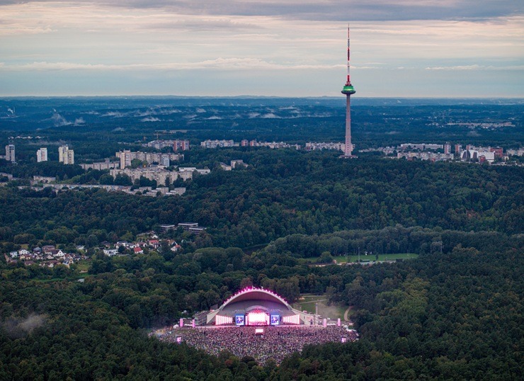 Viļņas televīzijas tornī atdzimst restorāns 395169