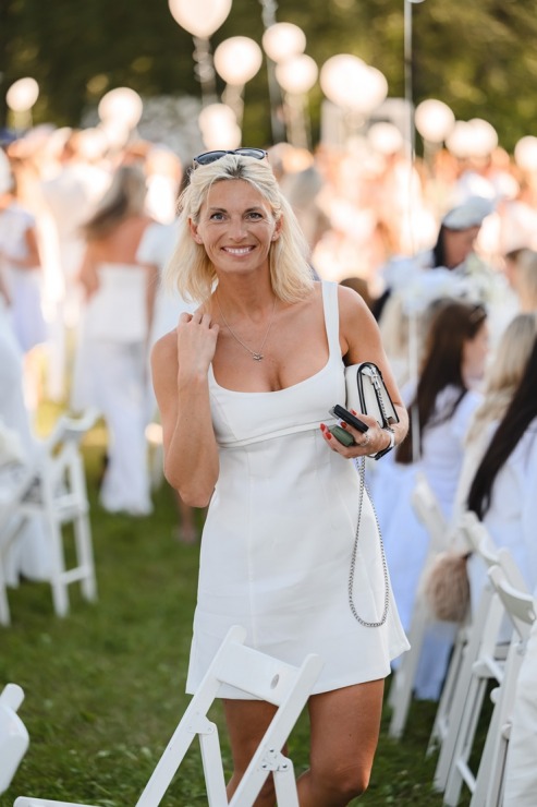 «White Sense Picnic» šogad atklāja Uzvaras parku jaunā gaismā 395756