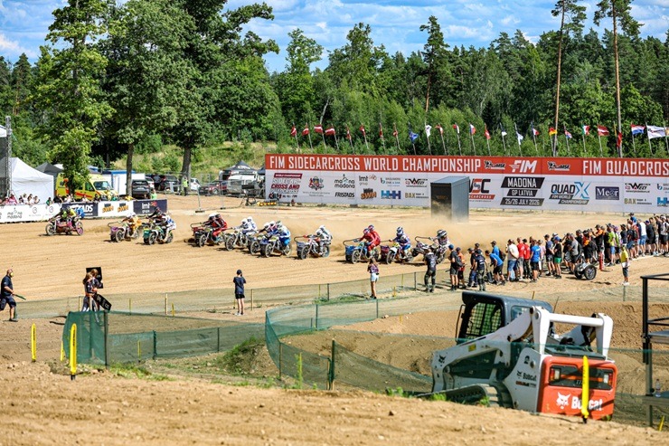 Madona motosporta uzmanības centrā: Pasaules čempionāts «Smeceres silā» 396157