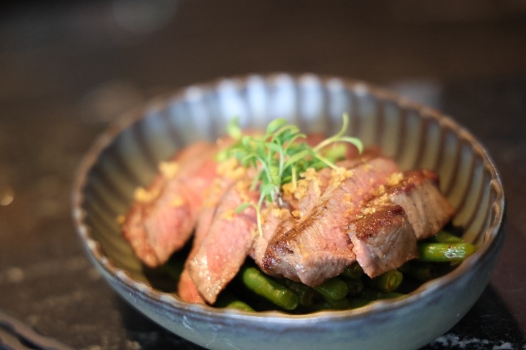 Izbaudām Vecrīgas viesnīcas «Grand Hotel Kempinski Riga» Michelin restorāna «Stage22 Bar & Restaurant» godalgoto vīna karti 396293