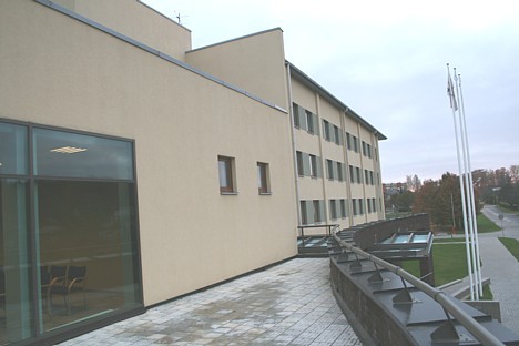 Konferenču un semināru zāļu cenā ir iekļauts viss nepieciešamais aprīkojums - multimediju projektors, ekrāns, magnētiskā tāfele papīram, papīrs, magnē Konferenču un semināru zāļu cenā ir iekļauts viss nepieciešamais aprīkojums - multimediju projektors, ekrāns, magnētiskā tāfele papīram, papīrs, magnē 18968