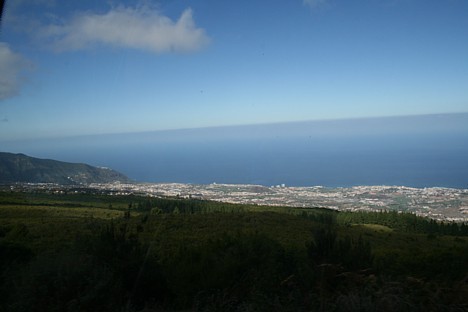 ... paveras skats uz Okeānu un Tenerifas Puerto de la Krusas kūrortu. Sīkāka informācija par Tenerifu - www.teztour.lv ... paveras skats uz Okeānu un Tenerifas Puerto de la Krusas kūrortu. Sīkāka informācija par Tenerifu - www.teztour.lv 19441