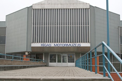 Rīgas Motormuzejs, kas atrodas Rīgā, Eizenšteina iela 6, ir lielākais seno spēkratu muzejs Baltijā un Austrumeiropā Rīgas Motormuzejs, kas atrodas Rīgā, Eizenšteina iela 6, ir lielākais seno spēkratu muzejs Baltijā un Austrumeiropā 21401