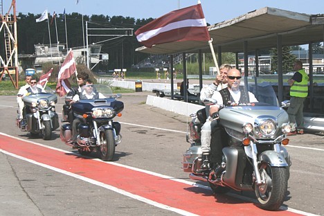 Pirmo vietu Nacionālajā klasē pirmajā braucienā izcīnīja Didzis Pope (BMW), otrais bija Armands Keišs (VW), bet trešo Jānis Kārkliņš (BMW). Pirmo vietu Nacionālajā klasē pirmajā braucienā izcīnīja Didzis Pope (BMW), otrais bija Armands Keišs (VW), bet trešo Jānis Kārkliņš (BMW). 22095
