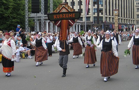 20080707-dziesmu svetku gajiens722 24170