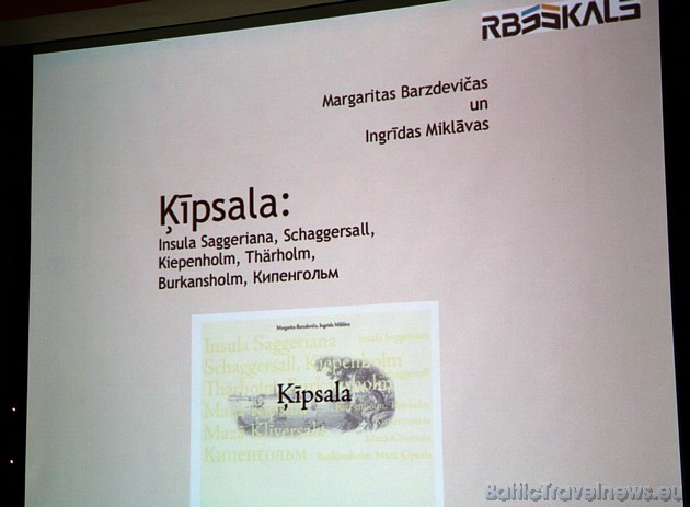 Autores ir veikušas nopietnu pētījumu un materiālu atlasi, lai parādītu pilsētas un salas attīstību no 17. gadsimta sākuma, kad tā pirmo reizi pieminē Autores ir veikušas nopietnu pētījumu un materiālu atlasi, lai parādītu pilsētas un salas attīstību no 17. gadsimta sākuma, kad tā pirmo reizi pieminē 31005