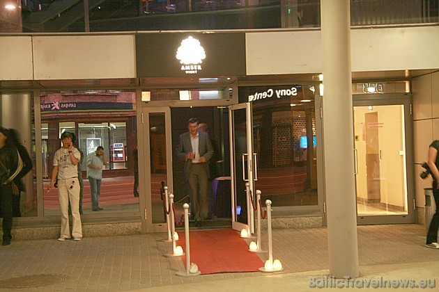 2009.gada 17. aprīlī viesnīcas Reval Hotel Latvija telpās tika atvērts jauns naktsklubs Amber Night, kas ar savu dinamisko, piesātināto atmosfēru snie 2009.gada 17. aprīlī viesnīcas Reval Hotel Latvija telpās tika atvērts jauns naktsklubs Amber Night, kas ar savu dinamisko, piesātināto atmosfēru snie 32820