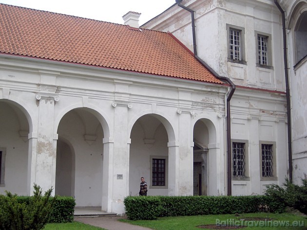 Klosteris atvērts no pirmdienas - piektdienas no plkst. 10.00 līdz 17.00. Sestdienās no plkst. 10.00 līdz 16.00. Reliģisko svētku dienās slēgts Klosteris atvērts no pirmdienas - piektdienas no plkst. 10.00 līdz 17.00. Sestdienās no plkst. 10.00 līdz 16.00. Reliģisko svētku dienās slēgts 33507