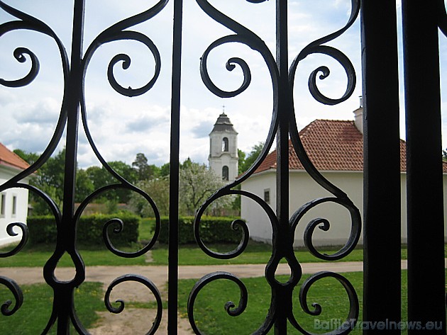 Atsevišķais baznīcas zvans 33508