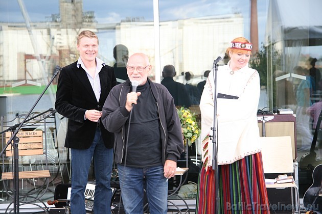 Jānis Jenzis, Gunārs Binde un Jana Kalniņa. Fotomākslinieks Gunārs Binde stāsta par saviem darbiem Jānis Jenzis, Gunārs Binde un Jana Kalniņa. Fotomākslinieks Gunārs Binde stāsta par saviem darbiem 34371