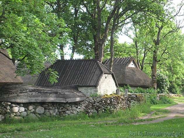 Koguvas ciems ir vislabāk saglabājies ciema ansamblis visā Igaunijā (~100 ēkas un 20 pastāvīgie iedzīvotāji) 35634
