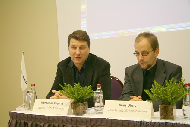 Latvijas Vides ministrs Raimonds Vējonis atceras šo viesnīcu vēl no ''padomju laikiem'', kad šeit uzturējās kā students, taču tagad ir priecīgs par vi Latvijas Vides ministrs Raimonds Vējonis atceras šo viesnīcu vēl no ''padomju laikiem'', kad šeit uzturējās kā students, taču tagad ir priecīgs par vi 37466