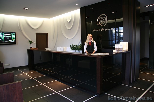 Četru zvaigžņu viesnīcas Hotel Segevold viesu uzņemšanas dienests 38024