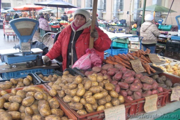 Mārtiņdienā pateicas par bagāto dabas devumu... 38077