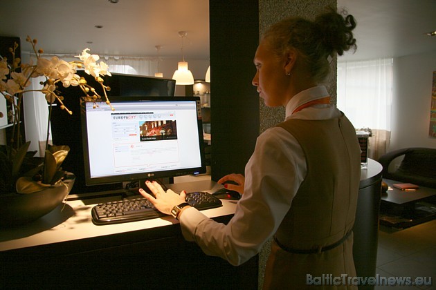 Katrs viesnīcas vai restorāna viesis bez maksas var ielūkoties pasaules tīmeklī 38133