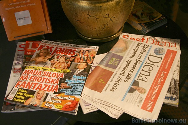 Nesteidzīgiem viesiem bez maksas pieejami jaunākie preses izdevumi 38139
