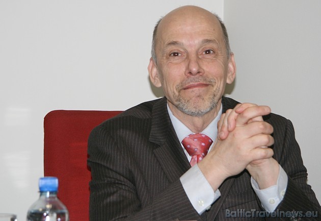 Kopš 2009. gada nogales Saaremaa Spa Hotels ir sava oficiālā pārstāvniecība Latvijā Travel RSP, ko vada Gundars Rožkalns 39362