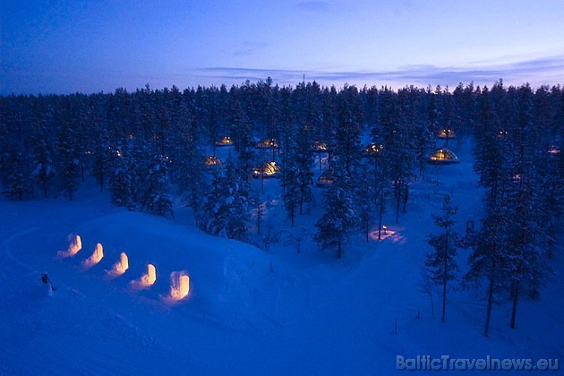 Vairāk informācijas par iglu viesnīcu Hotel Kakslauttanen var atrast interneta vietnē www.kakslauttanen.fi 39466