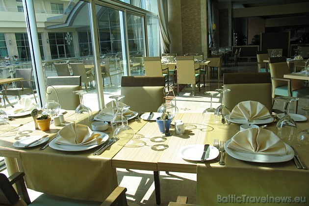 Miracle Hotel koncepcija ir Viss iekļauts+ (Ultra all inclusive) - brokastis, vēlās brokastis, pusdienas, vakariņas, kafija, tēja, uzkodas, deserti, d 45078