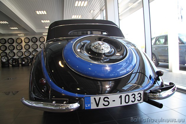 Cabrio BMW 327 - Posmā no 1938 līdz 1940. gadam tika saražoti 1396 eksemplāri ar cabrio un kupejas virsbūvēm 45801