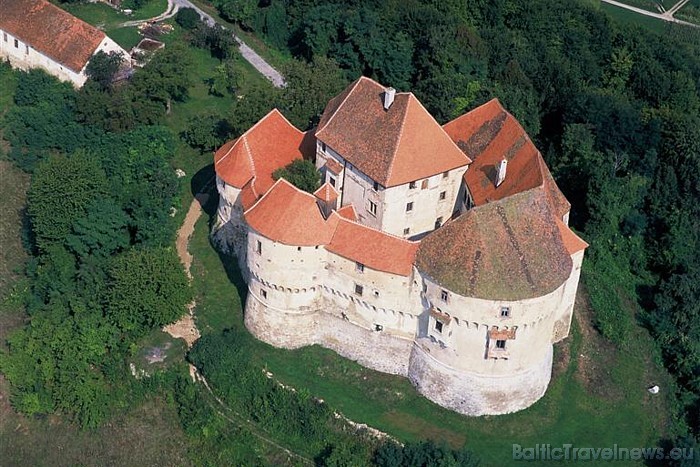 Veliki Tabor pils ir iecienīts tūristu ekskursiju objekts

Foto: Kroatische Zentrale für Tourismus/Milan Babic 46744