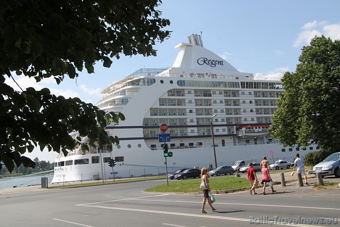 Luksusa kruīzu kuģis Regent Seven Seas Cruises ir pazīstams ar saviem interesantajiem maršrutiem un izvēlas tikai ļoti pievilcīgas ostas Luksusa kruīzu kuģis Regent Seven Seas Cruises ir pazīstams ar saviem interesantajiem maršrutiem un izvēlas tikai ļoti pievilcīgas ostas 47411