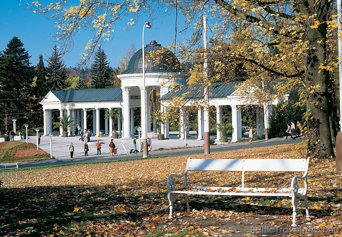 Arī mūsdienās Marianskije Lazņe kūrortpilsēta galvenokārt pazīstama kā spa kūrortu un viesnīcu pilsēta 
Foto: Marienbad Kur & Spa Hotels 49603