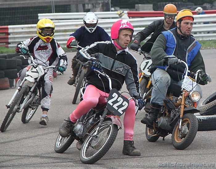 Autosacīkstes 1000km Grand Prix Riga 2010 Biķerniekos 11.09.2010 - Ātruma cilts Zelta Mopēds sacensības 49790