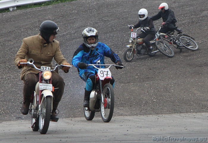 Autosacīkstes 1000km Grand Prix Riga 2010 Biķerniekos 11.09.2010 - Ātruma cilts Zelta Mopēds sacensības 49795