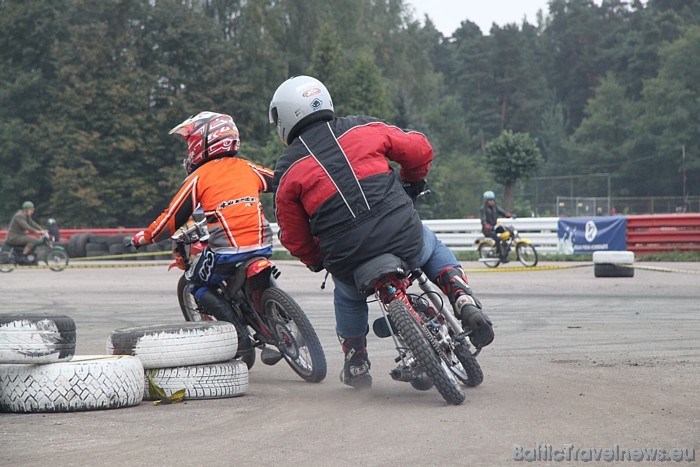 Autosacīkstes 1000km Grand Prix Riga 2010 Biķerniekos 11.09.2010 - Ātruma cilts Zelta Mopēds sacensības 49798