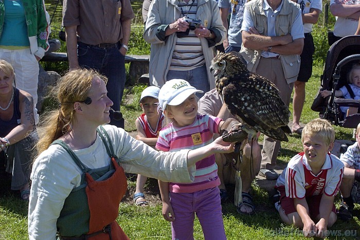 Ieejas maksa Ribes vikingu centrā ir 10 eiro pieaugušajiem un 5 eiro bērniem vecumā no 3-13 gadiem 
Foto: Ribe Viking Centre 51456