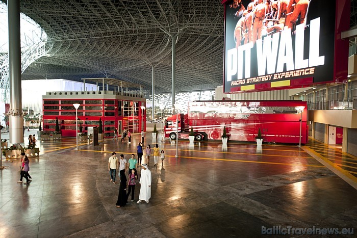 Vairāk informācijas par atrakciju parku Ferrari World Abu Dhabi iespējams atrast interneta vietnē www.ferrariworldabudhabi.com
Foto: © Ferrari World Vairāk informācijas par atrakciju parku Ferrari World Abu Dhabi iespējams atrast interneta vietnē www.ferrariworldabudhabi.com
Foto: © Ferrari World 52226